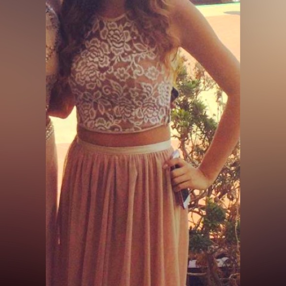 Formal long dress-size 3